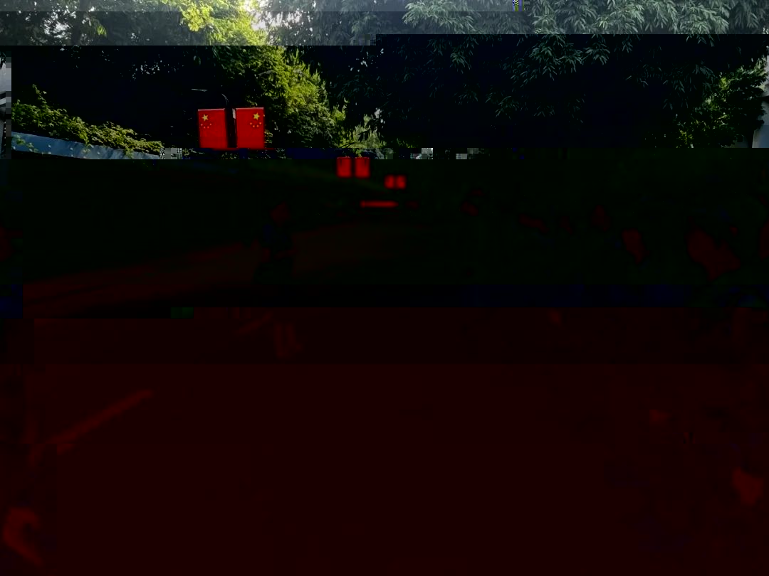 33E02